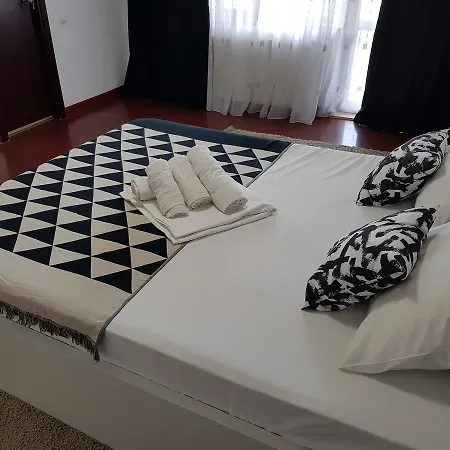 Divan Apartment