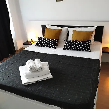 Divan Apartament Bucureşti