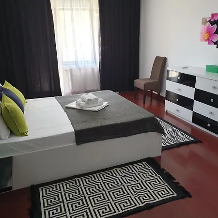 Divan * Bucureşti