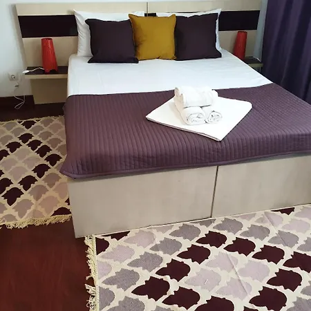 Apartament Divan *
